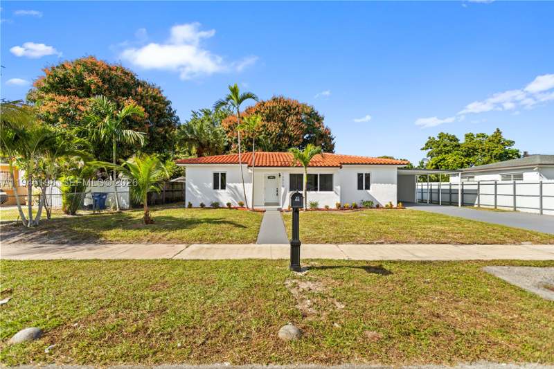 4 bedroom SingleFamilyResidence at 13310 NW 17th Pl, Morvin Estates, Miami — photo 5