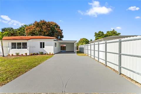13310 NW 17th Pl, Miami FL - photo 6 of 46