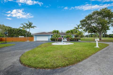17405 SW 245th Ter, Homestead FL - photo 6 of 56