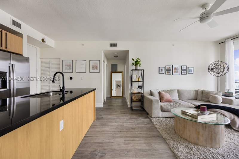 2 bedroom Condominium at 1111 SW 1st Ave 3723-N, The Axis On Brickell II C, Miami — photo 5