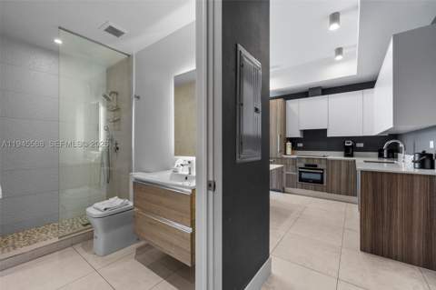 239 SW 9th St 2102, Miami FL - photo 14 of 35