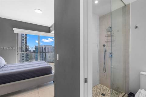 239 SW 9th St 2102, Miami FL - photo 22 of 35