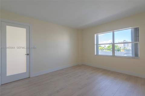 1200 14th St 5E, Miami Beach FL - photo 12 of 16