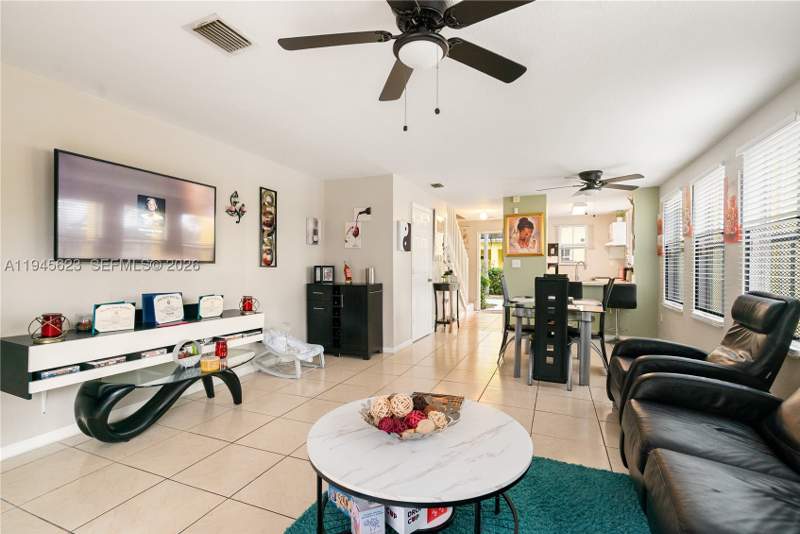 2 bedroom Condominium at 19620 SW 103rd Ct 1-1, Point Royale Buildings On, Cutler Bay — photo 2