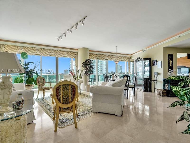 2 bedroom Condominium at 19955 NE 38th Ct 901, Towers Of Porto Vita-Sout, Aventura — photo 4