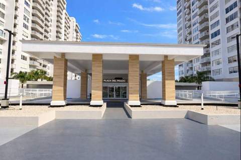 18031 Biscayne Boulevard 1104, Aventura FL - photo 23 of 36