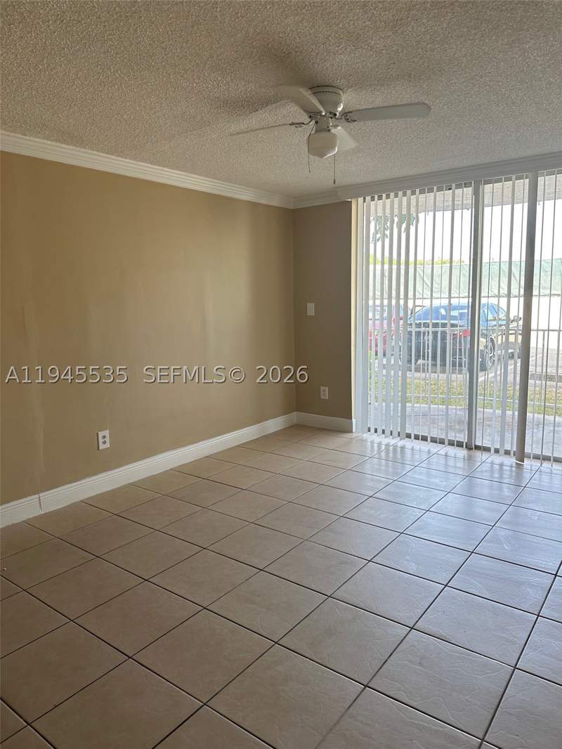 2 bedroom Condominium at 488 NW 165th St Rd B-115, Montecarlo Condo, Miami — photo 3