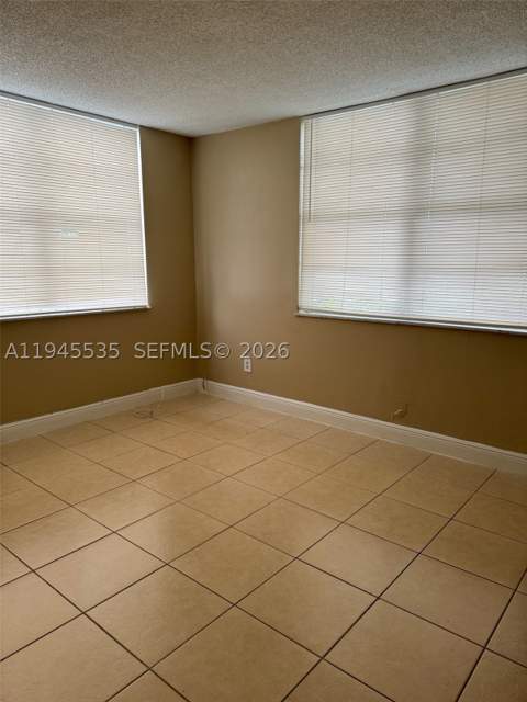 488 NW 165th St Rd B-115, Miami FL - photo 6 of 7