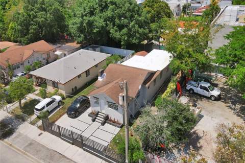 213 NW 34th Ter, Miami FL - photo 12 of 18