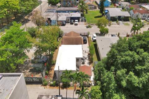 213 NW 34th Ter, Miami FL - photo 16 of 18