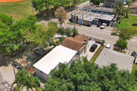 213 NW 34th Ter, Miami FL - photo 17 of 18