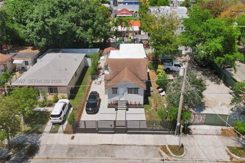 213 NW 34th Ter, Miami FL - photo 9 of 18