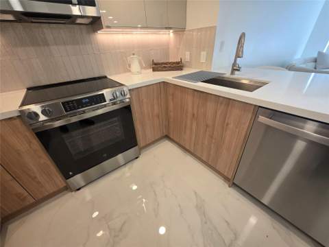 19501 W Country Club Drive 2306, Aventura FL - photo 8 of 26
