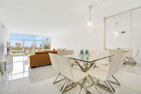 20100 W Country Club Dr 1005, Aventura FL - photo 6 of 36