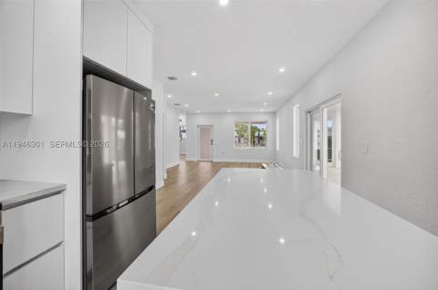 506 NW 7th St, Homestead FL - photo 11 of 23