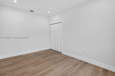 506 NW 7th St, Homestead FL - photo 12 of 23
