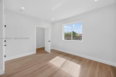 506 NW 7th St, Homestead FL - photo 13 of 23