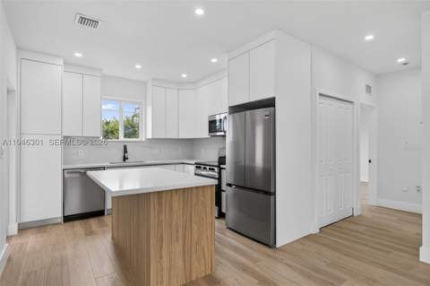 506 NW 7th St, Homestead FL - photo 8 of 23
