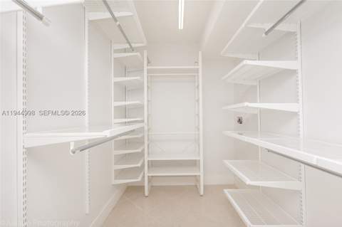 5555 Collins Ave 9U, Miami Beach FL - photo 13 of 37