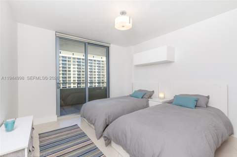 5555 Collins Ave 9U, Miami Beach FL - photo 16 of 37