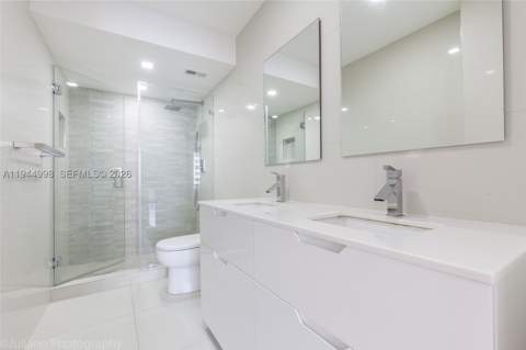 5555 Collins Ave 9U, Miami Beach FL - photo 9 of 37