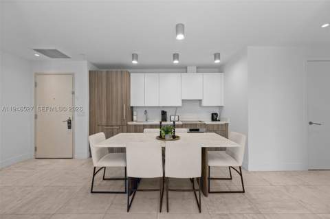239 SW 9th St 2304, Miami FL - photo 7 of 35