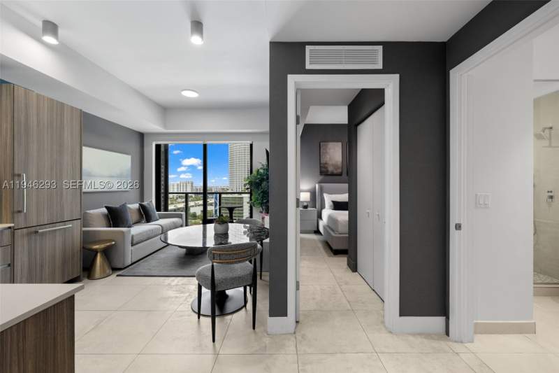 1 bedroom Condominium at 239 SW 9th St 1604, Smart Brickell, Miami — photo 4