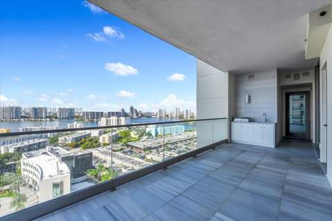 17975 Collins Ave N1801, Sunny Isles Beach FL - photo 11 of 44
