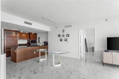 465 Brickell Ave 5505, Miami FL - photo 10 of 28