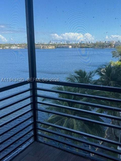 1075 NE Miami Gardens Dr 706, Miami FL - photo 16 of 16