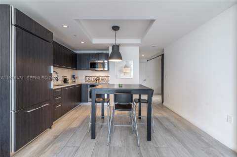 45 SW 9th St 1205, Miami FL - photo 11 of 27