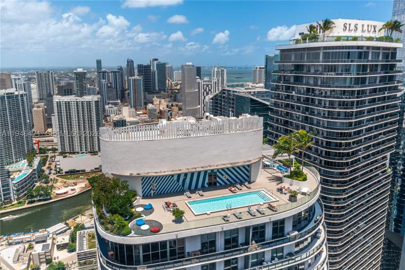 1 bedroom Condominium at 45 SW 9th St 1205, Brickell Heights East Con, Miami — photo 5