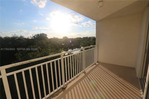 6940 NW Miami Gardens Dr 1-430, Hialeah FL - photo 22 of 22
