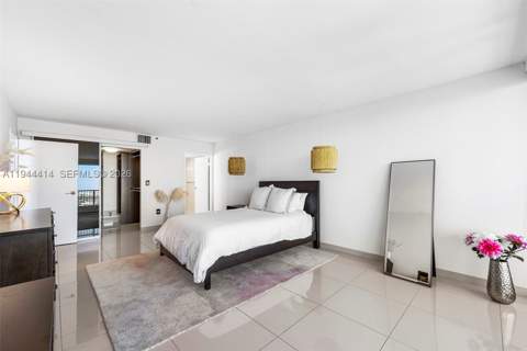 555 NE 15th St 26B, Miami FL - photo 15 of 20