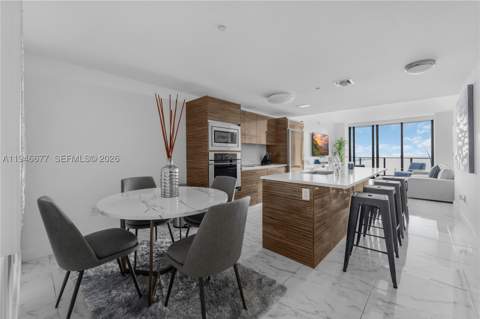 460 NE 28th St 3002, Miami FL - photo 11 of 32