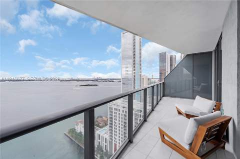 460 NE 28th St 3002, Miami FL - photo 17 of 32