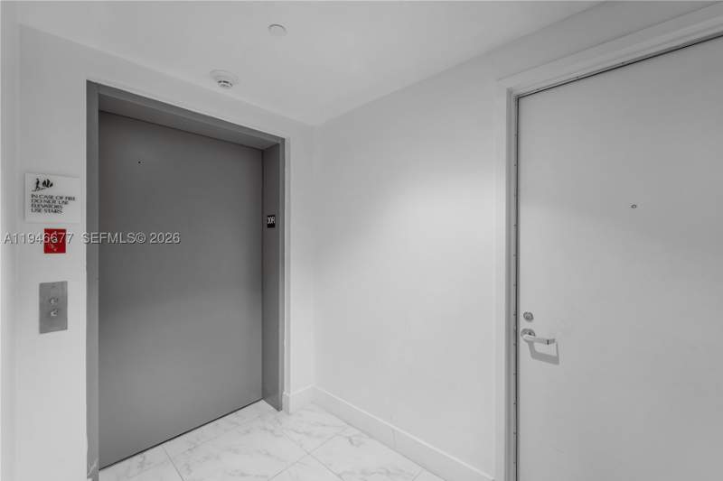 1 bedroom Condominium at 460 NE 28th St 3002, Icon Bay Condo, Miami — photo 3