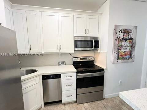 6881 Bay Dr 1, Miami Beach FL - photo 9 of 13