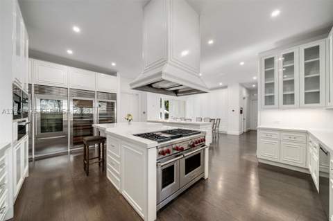 4100 Kiaora St, Miami FL - photo 22 of 35