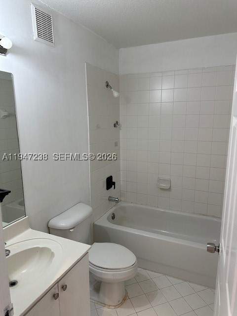 2920 SE 13th Rd 203-45, Homestead FL - photo 13 of 17