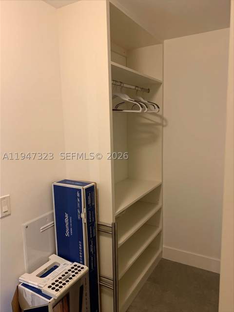 16385 Biscayne Blvd 1417, North Miami Beach FL - photo 10 of 28