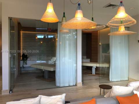 16385 Biscayne Blvd 1417, North Miami Beach FL - photo 23 of 28