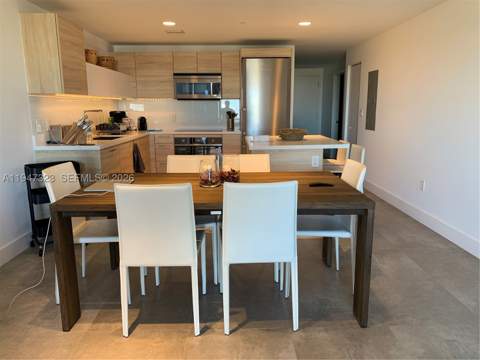 16385 Biscayne Blvd 1417, North Miami Beach FL - photo 6 of 28
