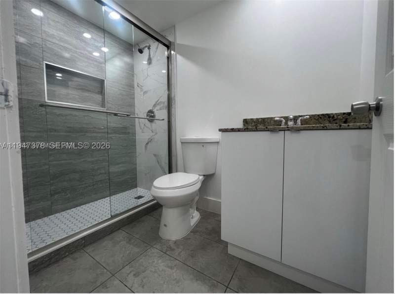 2 bedroom Condominium at 1200 N Liberty Ave 1200G, Lakeshore Condo #4, Homestead — photo 5