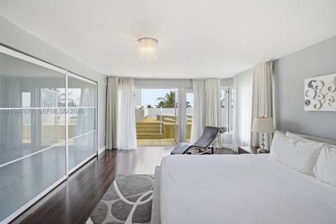 1250 Ocean Dr Ph1, Miami Beach FL - photo 16 of 59
