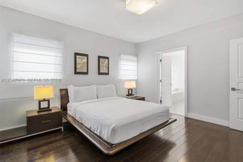 1250 Ocean Dr Ph1, Miami Beach FL - photo 22 of 59
