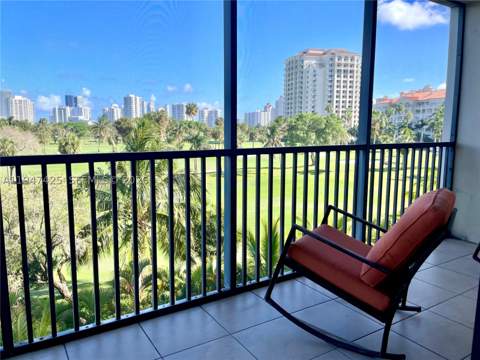 20335 W Country Club Dr 405, Aventura FL - photo 18 of 30
