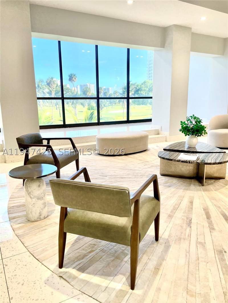 1 bedroom Condominium at 20335 W Country Club Dr 405, Coronado Condo- Tower I, Aventura — photo 3