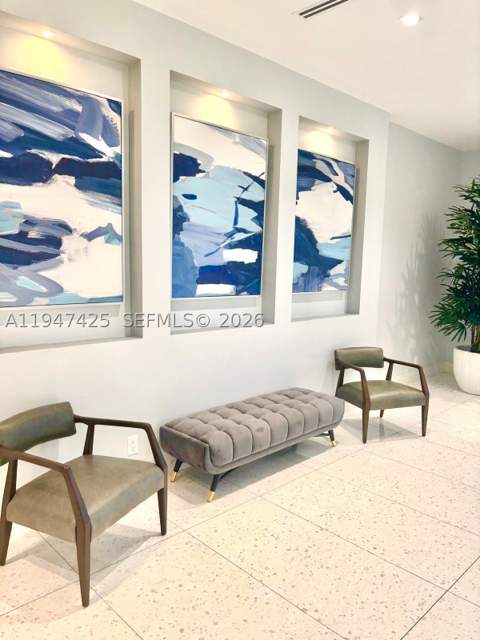 20335 W Country Club Dr 405, Aventura FL - photo 6 of 30