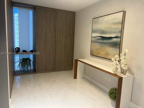 16385 Biscayne Blvd 1415, North Miami Beach FL - photo 6 of 36